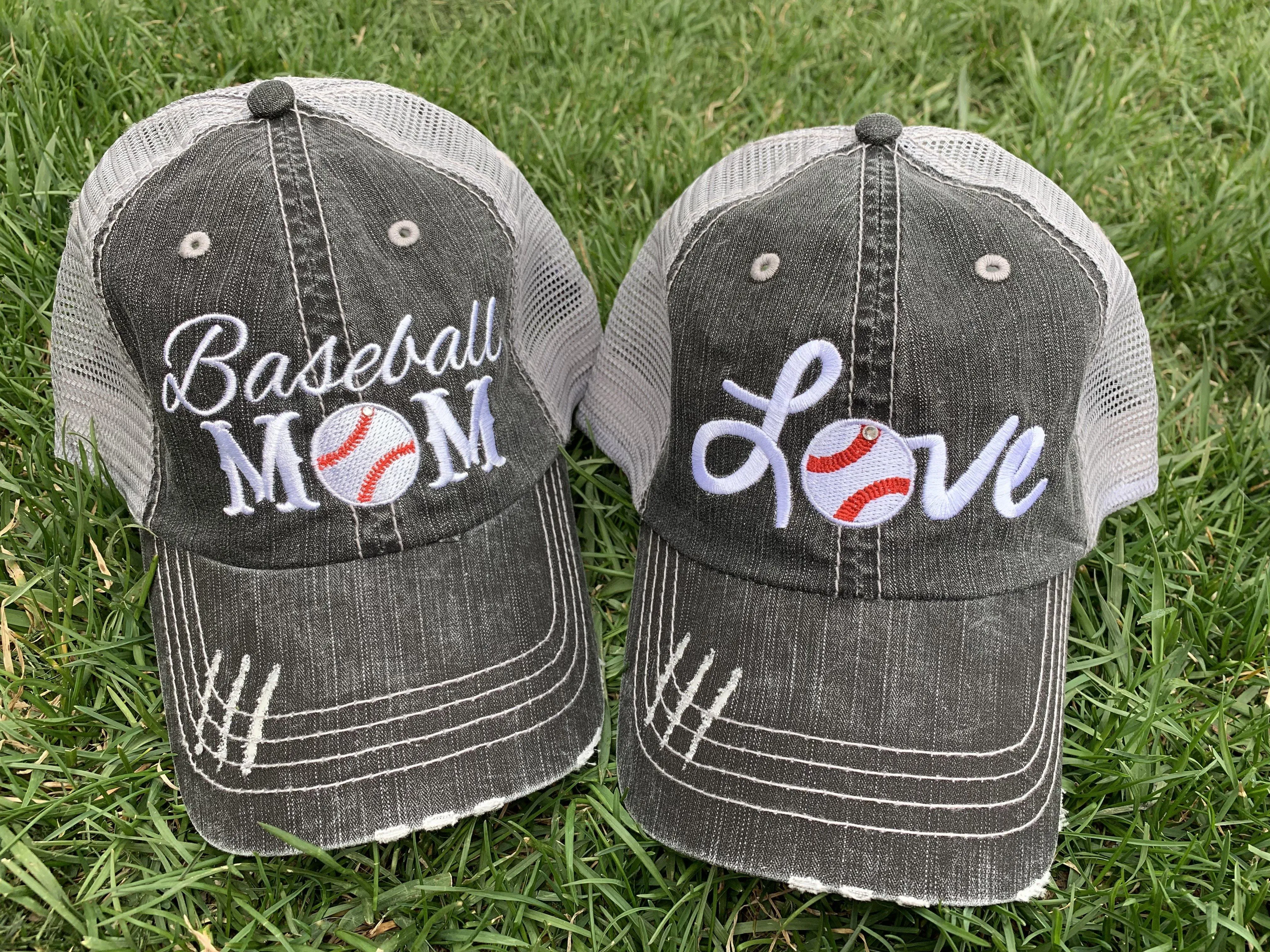 Baseball hats Love Baseball mom Embroidered womens trucker cap Adjustable Distressed gray Baseball stitches Sports team Gameday