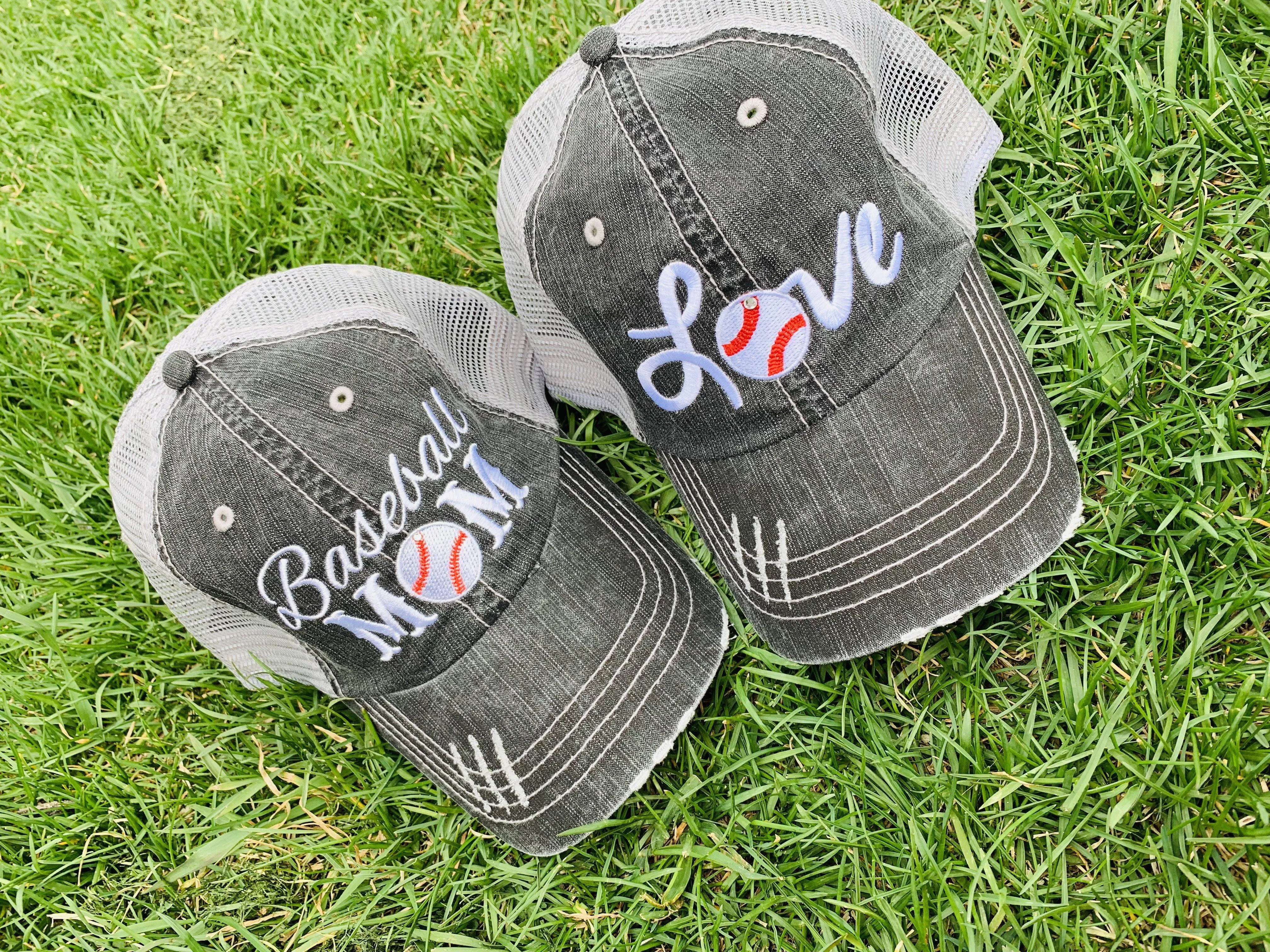 Baseball hats Love Baseball mom Embroidered womens trucker cap Adjustable Distressed gray Baseball stitches Sports team Gameday