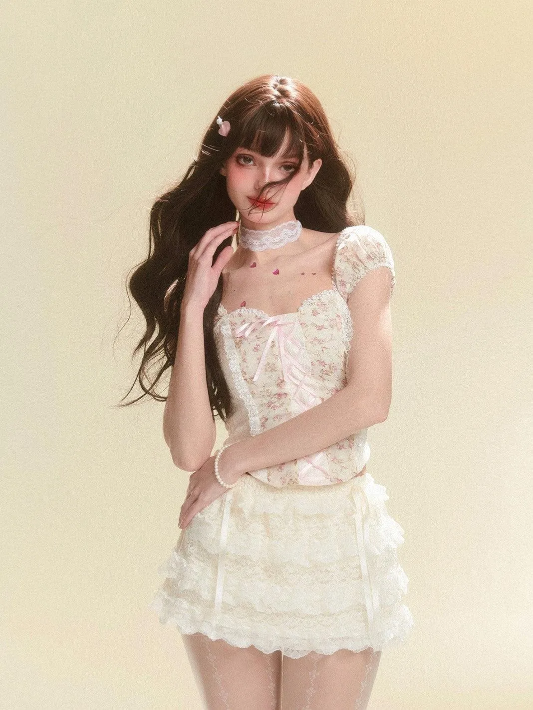 Elegant White Lace A-Line Mini Skirt