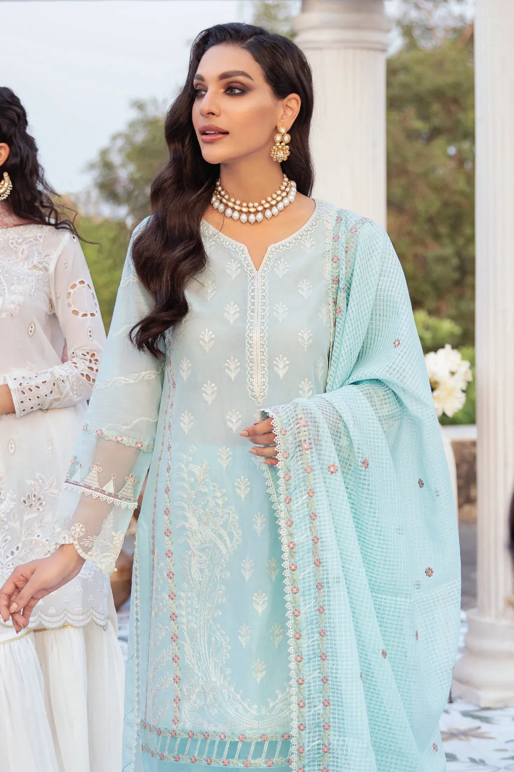 IZNiK Mizaj Festive Eid Lawn Collection  – ML-05 Aiza