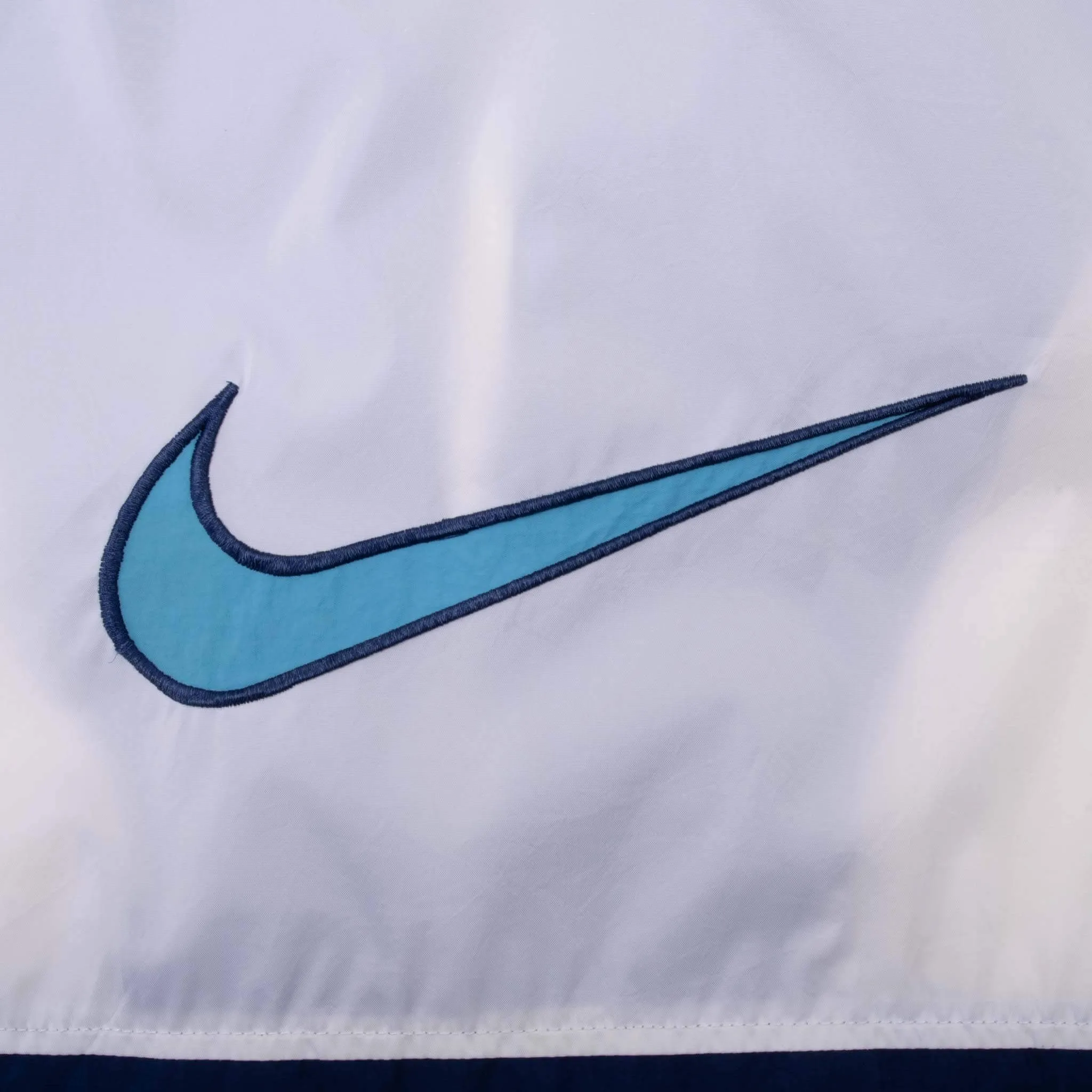 VINTAGE NIKE BIG SWOOSH WHITE PULLOVER WINDBREAKER JACKET 2000S LARGE